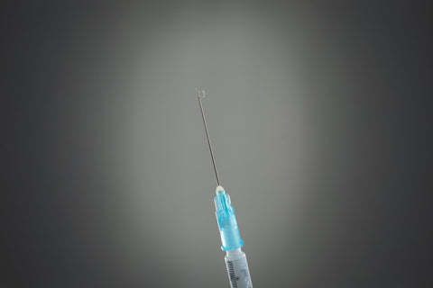 NMN Injections vs Oral Capsules: Clinical Evidence & Risks Compared